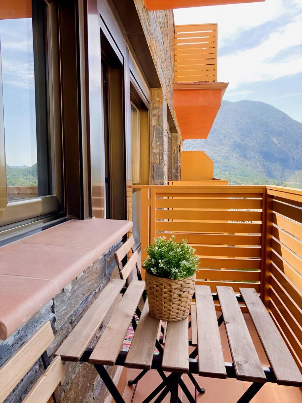 Apartament Duplex Amb Vistes Al Pirineu Catala Coll de Nargo Luaran gambar